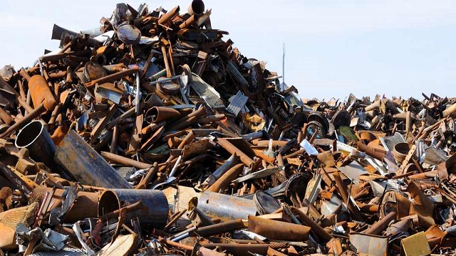 بهترین خریدار ضایعات آهن در اصفهان کدام است؟