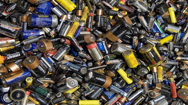 منظور از خریدار ضایعات باطری چیست؟